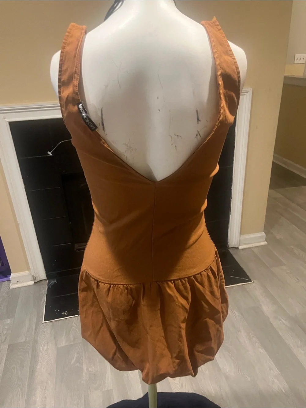 Fashion Nova Sleeveless Scoop Neck Midi Dress in Rust